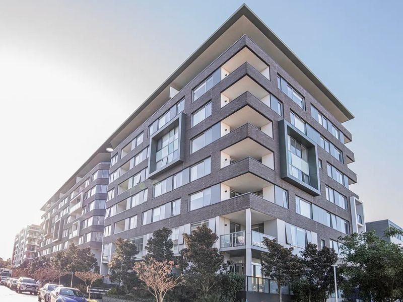 210 / 15 Baywater Drive, Wentworth Point