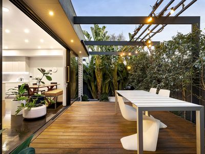 8 Stewart Street, Yarraville