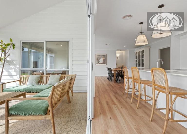 28B Burvilles Road, Portland