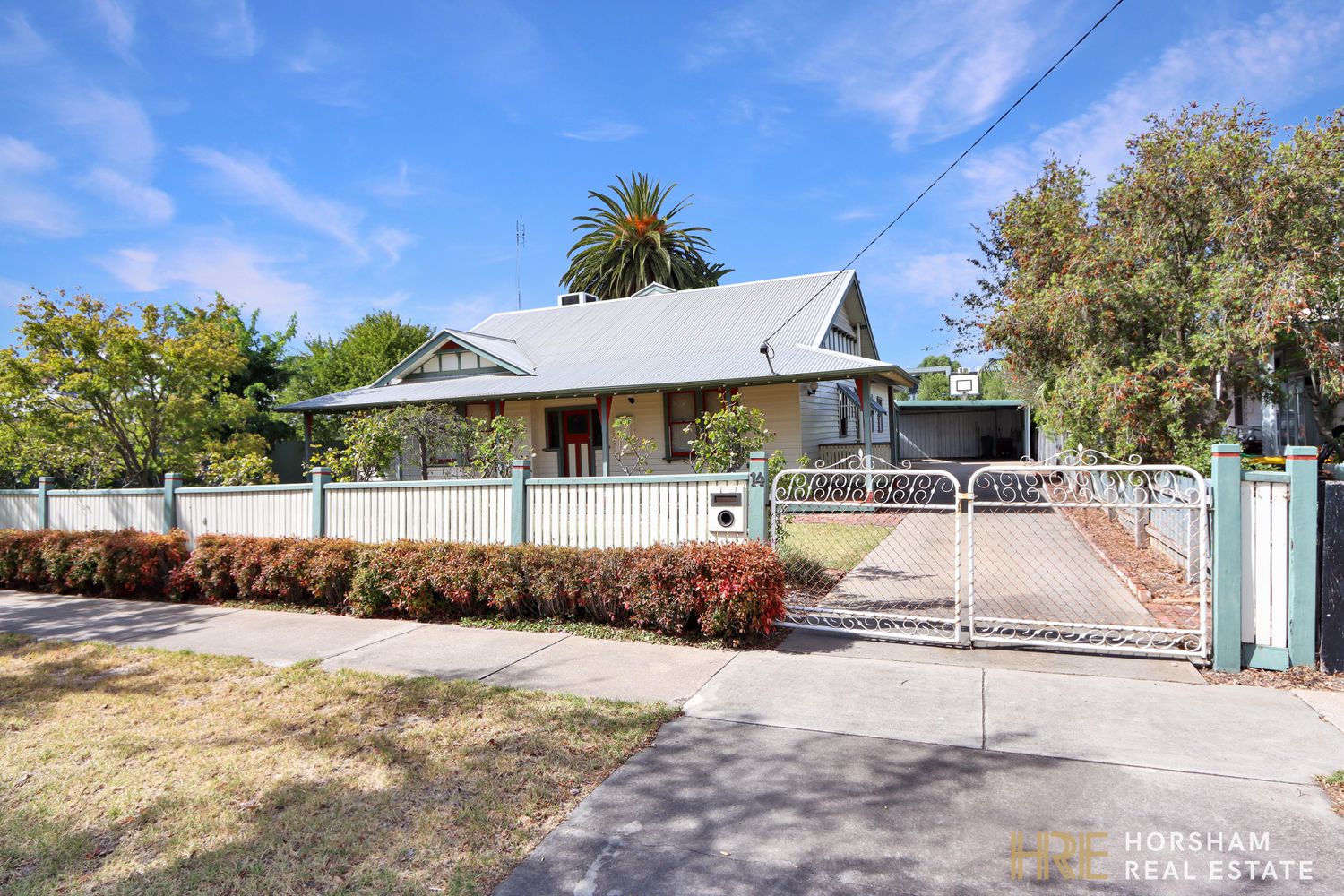 14 Bowden Street, Horsham