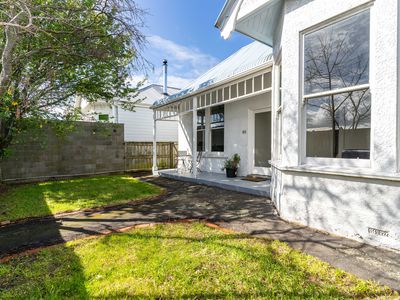 193 Macandrew Road, South Dunedin