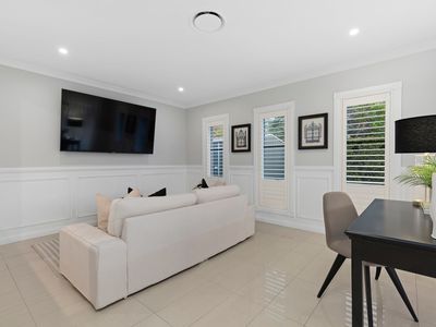 1 Feathertail Place, Gumdale