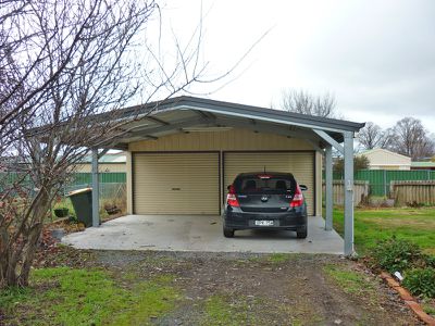 16 Tucker Street, Blayney