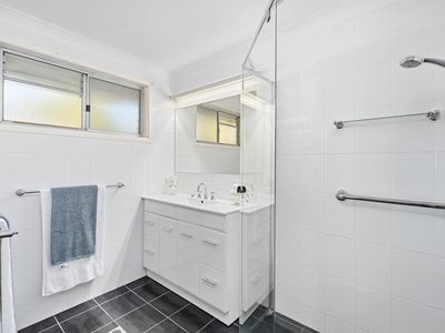 41 Jacaranda Avenue, Tweed Heads West
