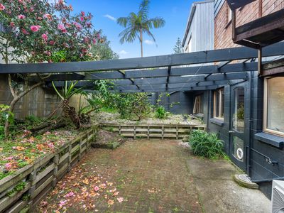 2/3 Omana Road, Milford