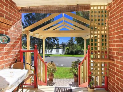 14 Stanthorpe Drive, Kanahooka