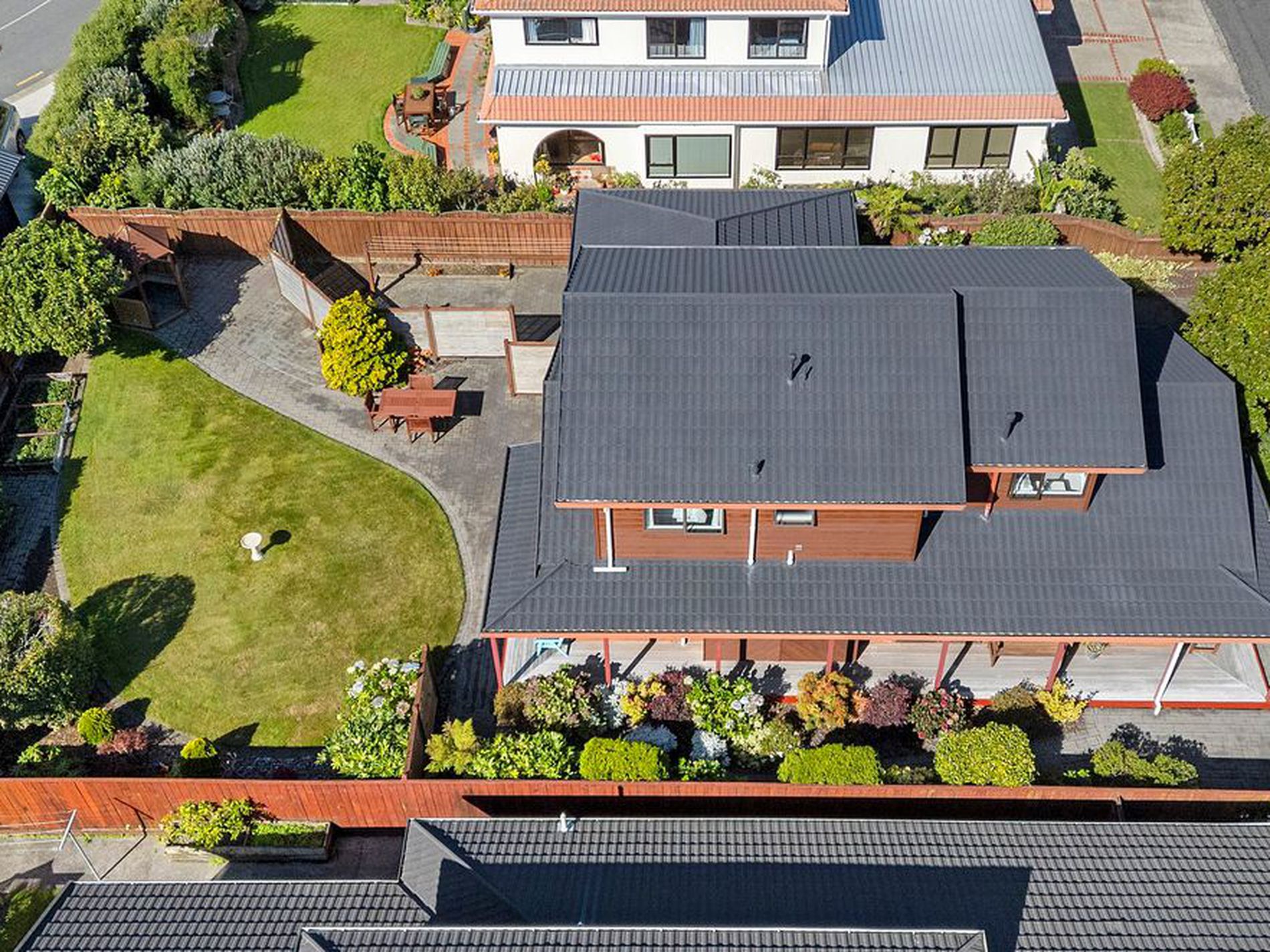 28 De Menech Grove, Avalon