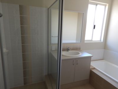 6 Kwont Lane, Byford