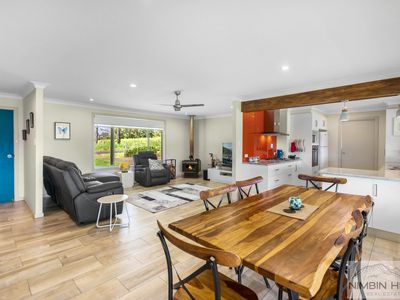 950 Ettrick Road, Ettrick