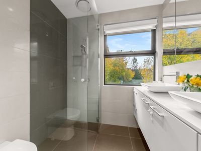 1 / 746 Toorak Road, Hawthorn East