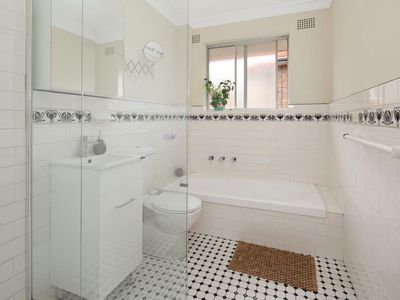 8 / 15 Loftus Street, Ashfield