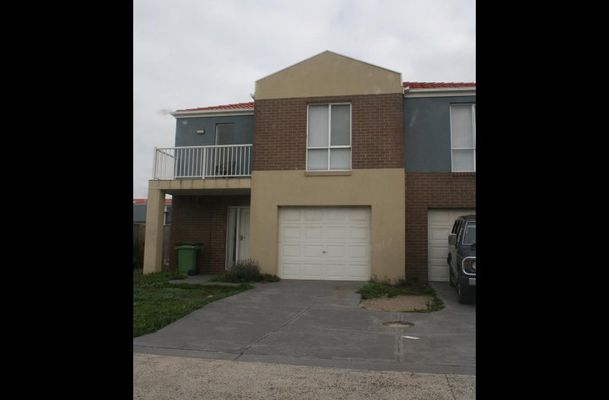 12 Brentwood Place, Roxburgh Park