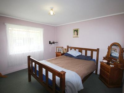 12 Pottery Rd, Dover
