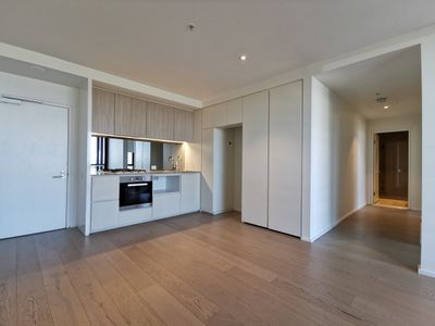 1107N / 883 Collins Street, Docklands