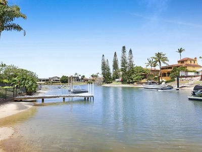 33 Selkirk Ave, Benowa