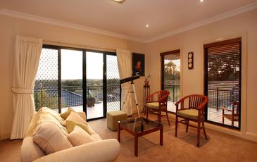 14 Woodspoint Drive, Beaconsfield