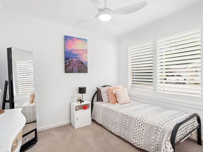 2 / 142 South Street, Tuncurry