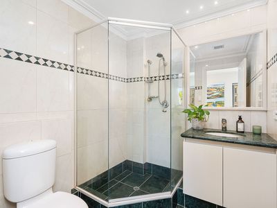401 / 2 St Georges Terrace, Perth
