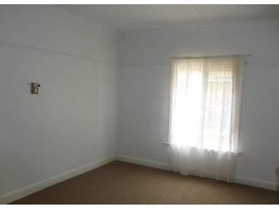 16 Johnson Street, Horsham