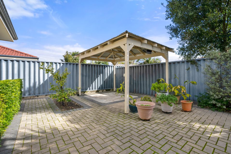 10 Grandis Drive, Baldivis