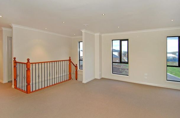 35 Elsternwick Way, Craigieburn