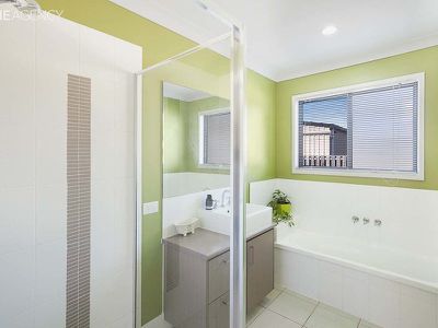 3 Columbus Close, Urraween