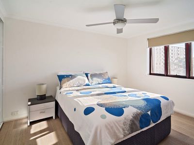 901 / 508 Riley Street, Surry Hills