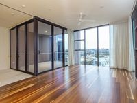71502 / 25 Mollison Street, West End