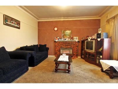 1 Collier Avenue, Clayton