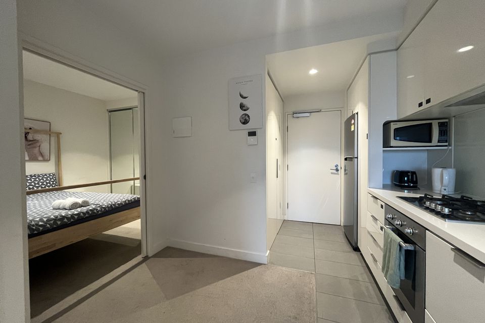 1204 / 285 La Trobe Street, Melbourne