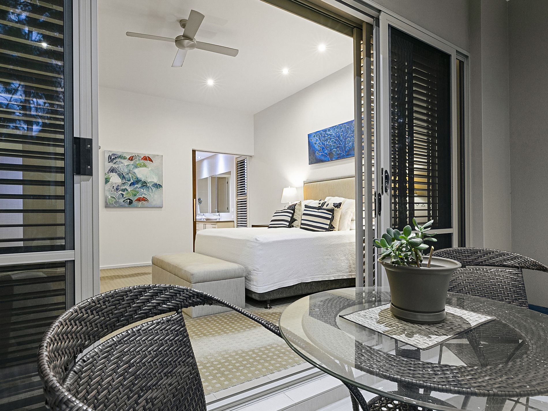 14 Lakeside Drive, Peregian Springs