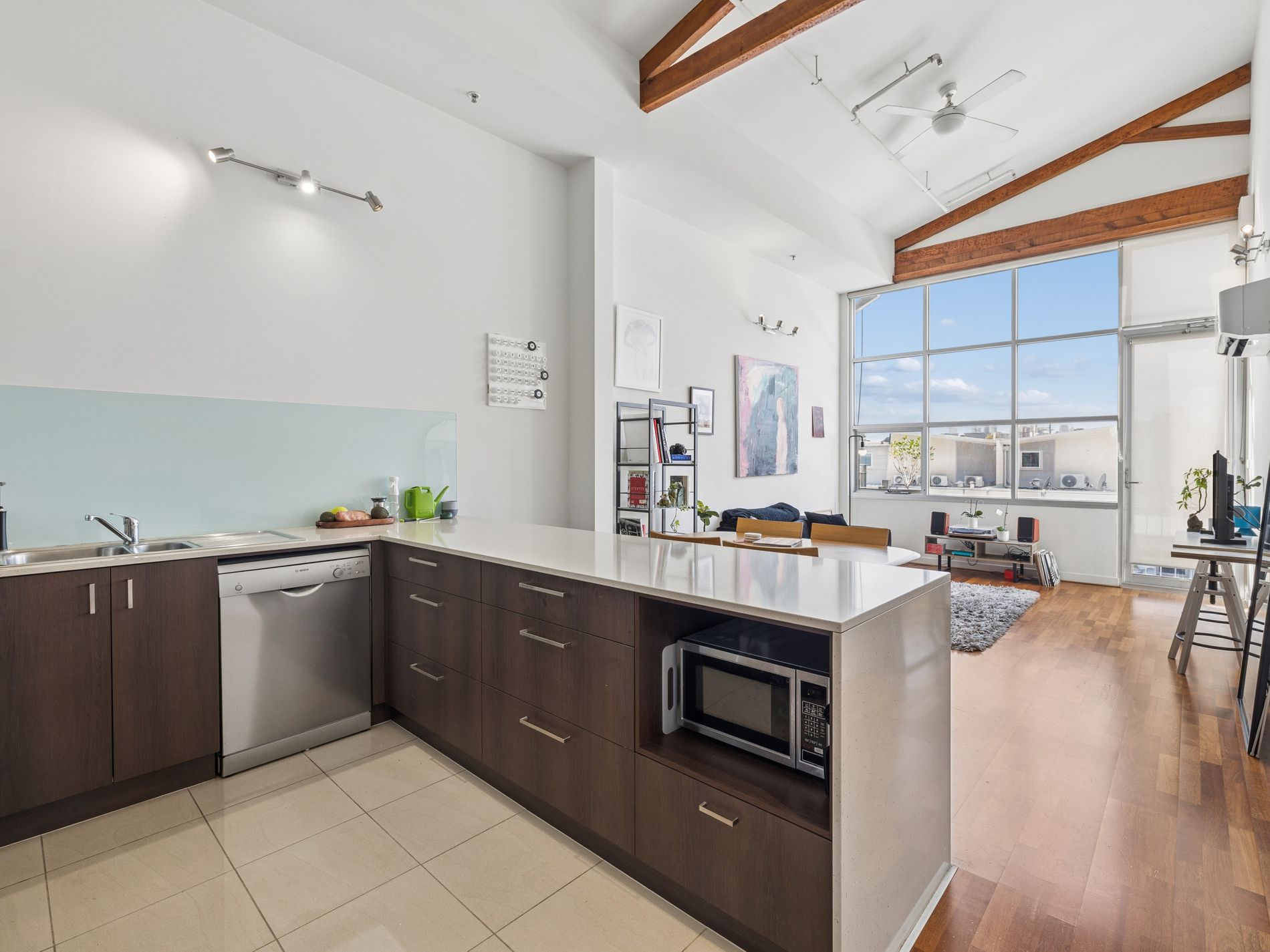 3 / 5 Saltriver Place, Footscray