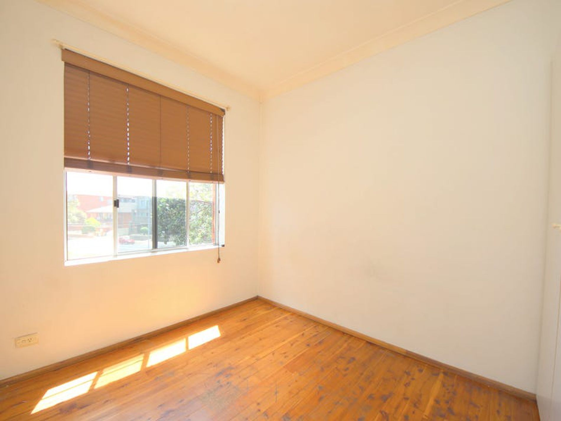 10 / 53 Hamilton Road, Fairfield