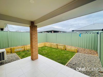 4A Manoora Way, Nowra