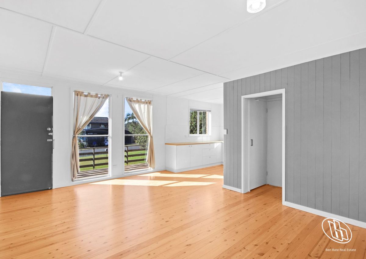 24 Myuna  Street, Dalmeny