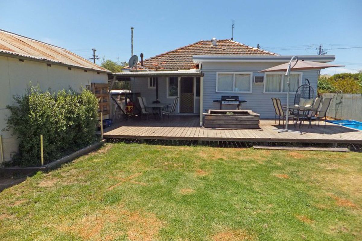 52 Lake Road, Kyabram