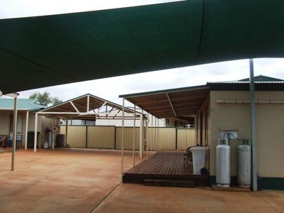 5 Daniels Dr, Newman