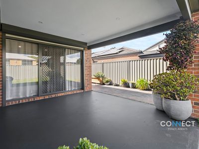 25 Macpherson Circuit, Cranbourne East