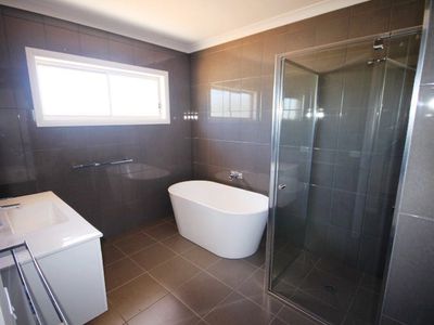 28 Arlington Park Avenue, Wangaratta