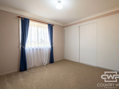 24 Carlisle Close, Glen Innes