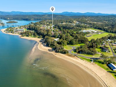 30 Peninsula Drive, North Batemans Bay