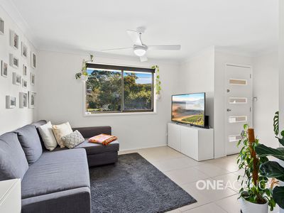 2 / 9 Windle Street, Lake Illawarra