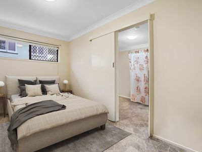 30 Trumpy Street, Silkstone