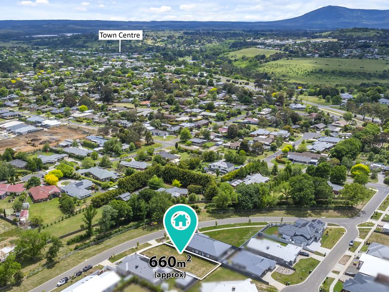 7 Oaktree Boulevard, Gisborne