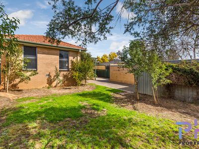 1 Cambrian Court, Flora Hill