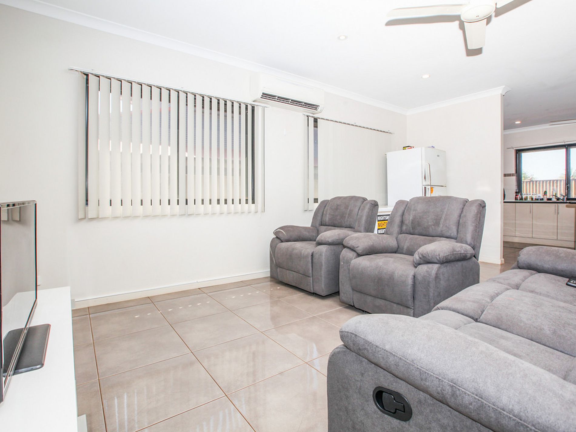 16B Somerset Crescent, South Hedland