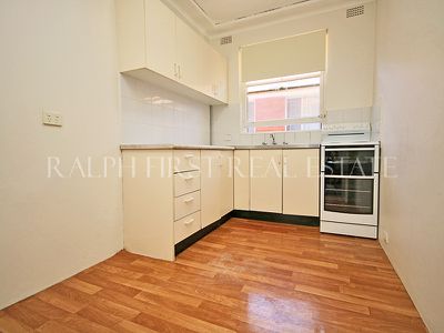 6 / 32 Hampden Road, Lakemba