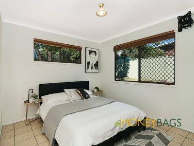 7 Meadow Crescent, Beenleigh