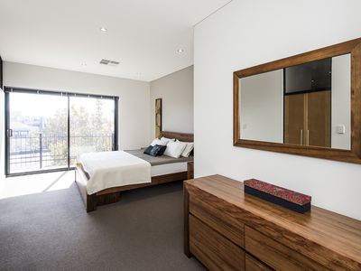 51A Haig Park Circle, East Perth