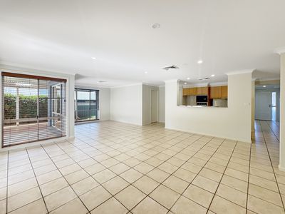 9 Robina Crescent, Dubbo